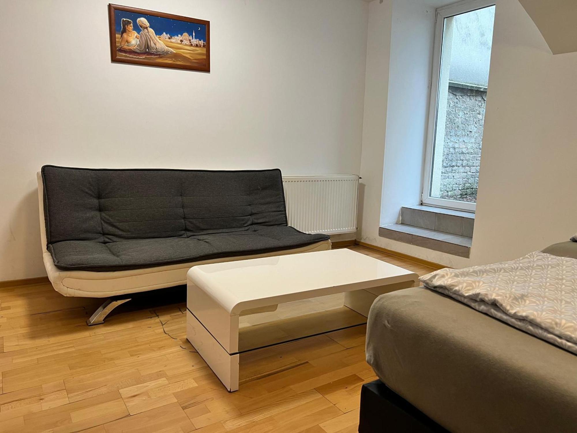 Stylish 1br In A Location Wenen